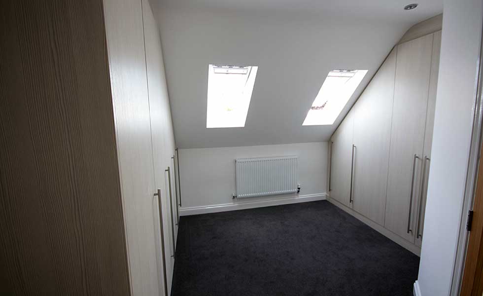 Alcove wardrobes