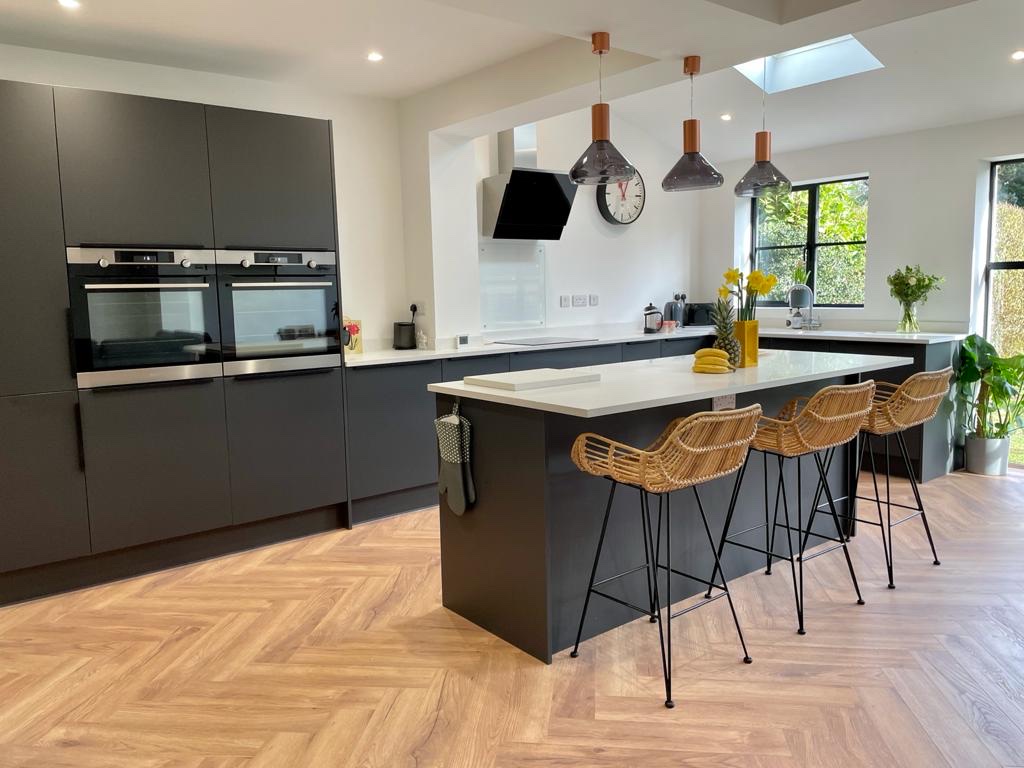 Modern contemporary kitchen